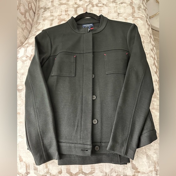 Ann Taylor Casual Jacket and Pants Suit, Black, Size Petite Large - Picture 3 of 16